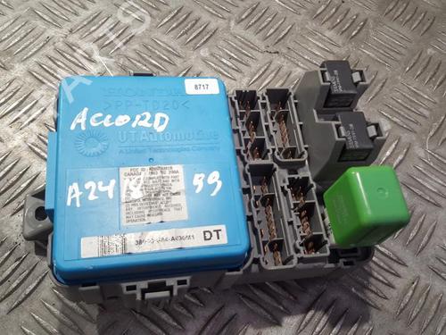 Used Fuse box Fuse box HONDA ACCORD VI (CK, CG, CH, CF, CL) 2.3 (CG5, CF9, CF0, CF1, CF2) (150 hp) 33486297 33486297