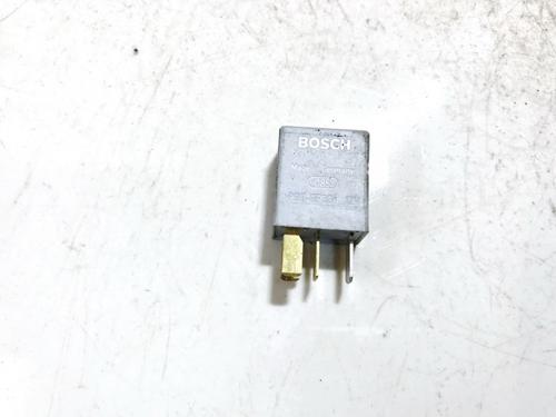 Used Electronic sensor Electronic sensor TOYOTA COROLLA Verso (ZER_, ZZE12_, R1_) 2.2 D-4D (AUR10_, AUR10R) (136 hp) 33520357 33520357