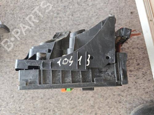 Fuse box SKODA SUPERB II (3T4) 2.0 TDI | BP32576265E1  - Image 6