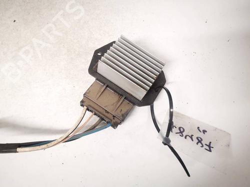 Used Heater resistor Heater resistor TOYOTA COROLLA Verso (ZER_, ZZE12_, R1_) 2.2 D-4D (AUR10_, AUR10R) (136 hp) 35371755 35371755