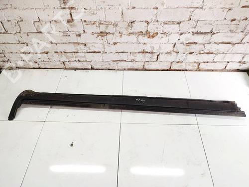 Used Left sideskirt Left sideskirt 35014156 35014156