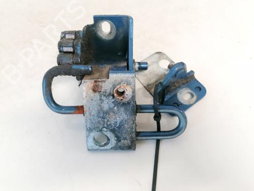 hingedoor-check-strap-audi-tt-8n3-1998-1999-2000-2001-2002-2003-2004-2005-2006-2007-33090065 main image