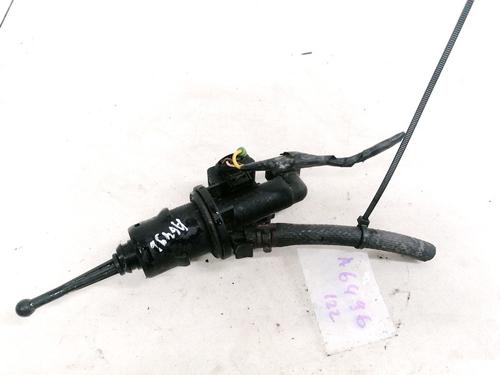Used Clutch slave cylinder Clutch slave cylinder 35561083 35561083