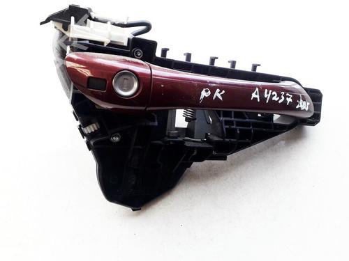 front-right-exterior-door-handle-mercedes-benz-a-class-w169-2004-2005-2006-2007-2008-2009-2010-2011-2012-35857287 main image