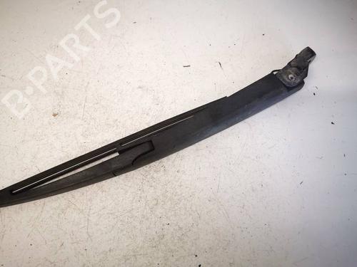 Used Rear windshield wiper arm Rear windshield wiper arm 39391770 39391770