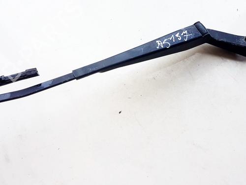 Used Front windshield wiper arm Front windshield wiper arm VW GOLF III (1H1) 1.9 SDI (64 hp) 33525244 33525244