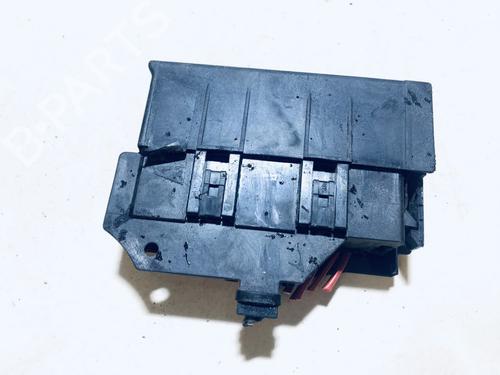 Fuse box OPEL MERIVA A MPV (X03) 1.7 CDTI (E75) | BP33083640E1 - Image 3