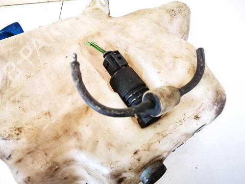 washer-pump-audi-a3-8l1-1996-1997-1998-1999-2000-2001-2002-2003-2004-2005-2006-35492028 main image