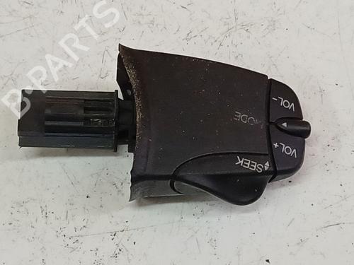 Used Steering wheel controls Steering wheel controls 34853215 34853215