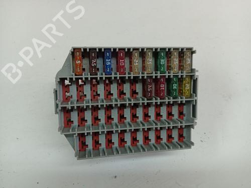 Used Fuse box Fuse box 38946725 38946725
