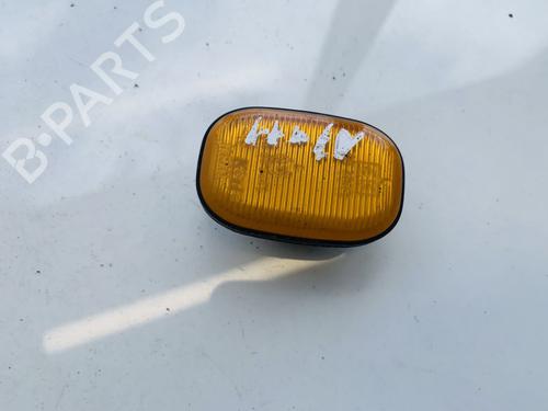 Pisca lateral esquerdo Pisca lateral esquerdo TOYOTA AVENSIS VERSO (_M2_) 2.0 D (CLM20_, CLM20R) (116 hp) 35517766 35517766