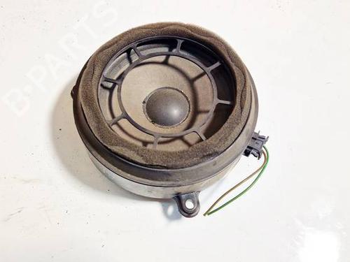 speaker-mercedes-benz-c-class-w203-2000-2001-2002-2003-2004-2005-2006-2007-32579449 main image
