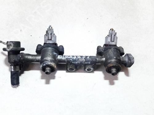 Used Injection rail Injection rail 35622184 35622184