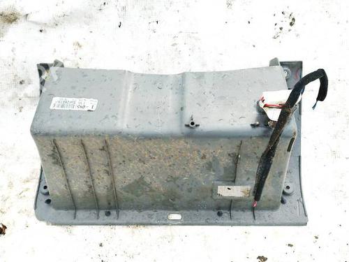 Used Glove box Glove box 37677598 37677598