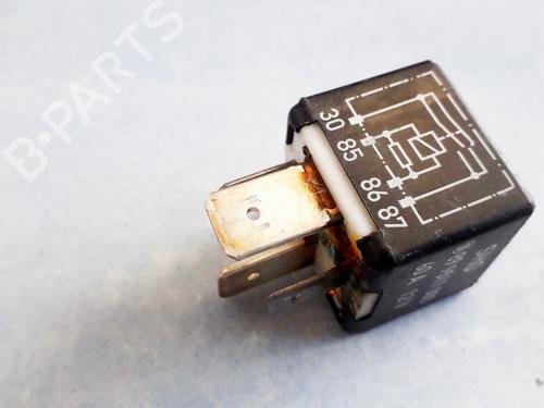 other-vw-passat-b5-variant-3b5-1997-1998-1999-2000-2001-33528839 main image