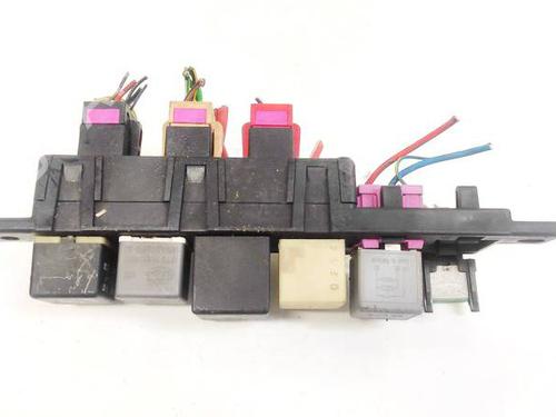 Used Fuse box Fuse box AUDI A3 (8L1) 1.9 TDI (90 hp) 32931425 32931425