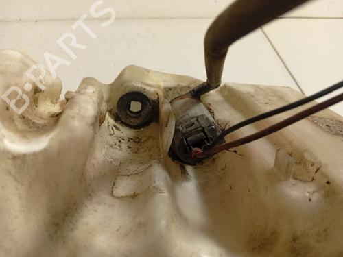 Washer pump BMW 7 (E65, E66, E67) 730 d | BP40053282E24 - Image 4