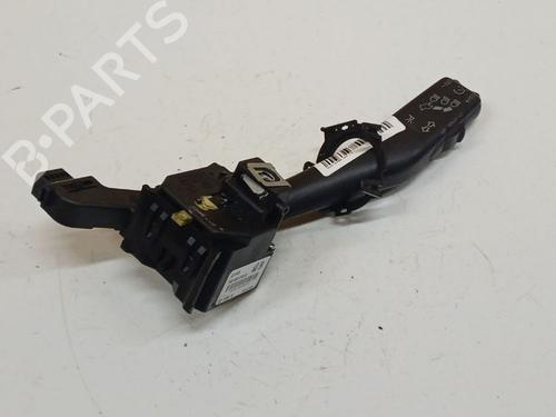 Warning switch SKODA SUPERB II (3T4) 2.0 TDI | BP38798752I22 - Image 2