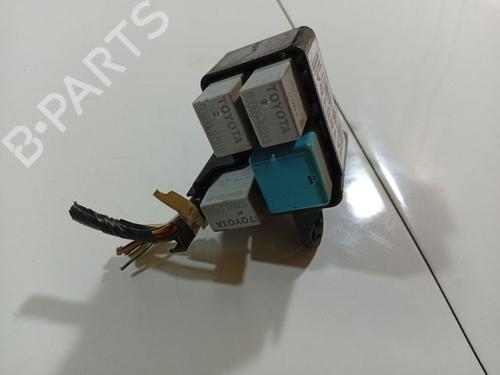 Used Fuse box Fuse box TOYOTA AYGO (_B1_) 1.0 (KGB10_, KGB10R) (68 hp) 32552274 32552274
