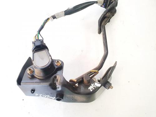 Pedal Pedal TOYOTA COROLLA Verso (ZER_, ZZE12_, R1_) 2.0 D-4D (CUR10_, CUR10R) (116 hp) 35427548 35427548