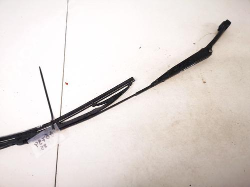 Used Front windshield wiper arm Front windshield wiper arm FIAT BRAVA (182_) 1.9 TD 75 S (182.BF) (75 hp) 33083913 33083913