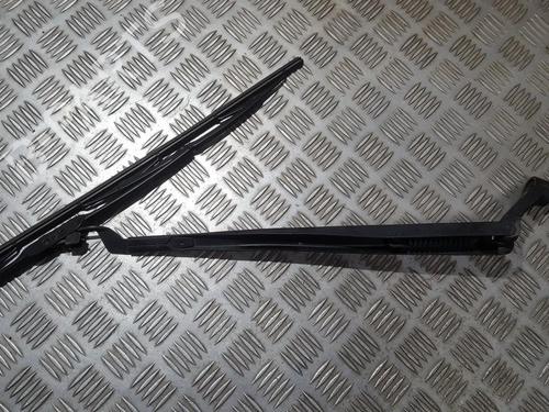 front-windshield-wiper-arm-toyota-auris-_e15_-2006-2007-2008-2009-2010-2011-2012-2013-33502299 main image