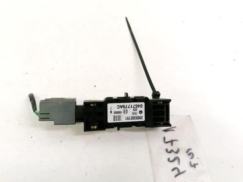 Used Electronic module Electronic module SUZUKI GRAND VITARA I (FT, HT) 2.7 (JA 627) (184 hp) 32901158 32901158