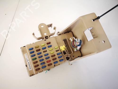 Used Fuse box Fuse box SUBARU LEGACY IV (BL) 2.5 AWD (BL9) (165 hp) 32884037 32884037
