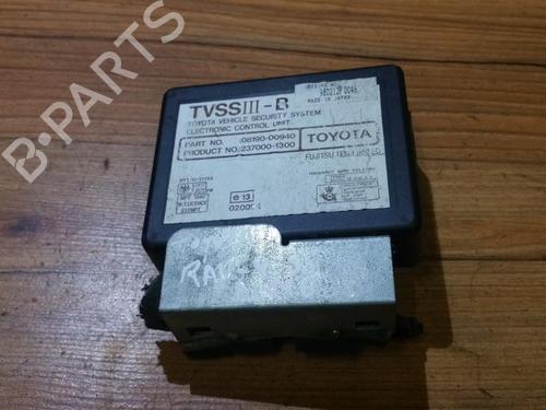 Used Electronic module Electronic module TOYOTA RAV 4 I (_A1_) 2.0 4WD (SXA10, SXA11) (128 hp) 33479390 33479390
