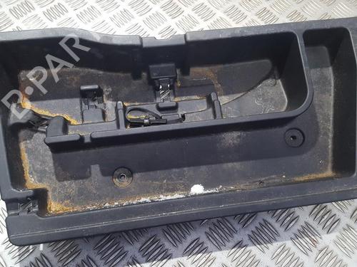 other-toyota-corolla-saloon-_e12_-2000-2001-2002-2003-2004-2005-2006-2007-2008-35705034 main image