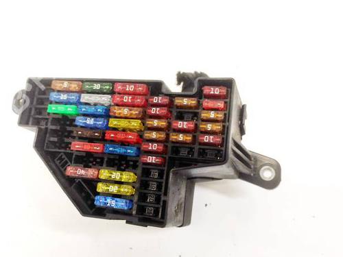 Used Fuse box Fuse box VW PASSAT B6 (3C2) 2.0 TDI 16V (140 hp) 32963512 32963512