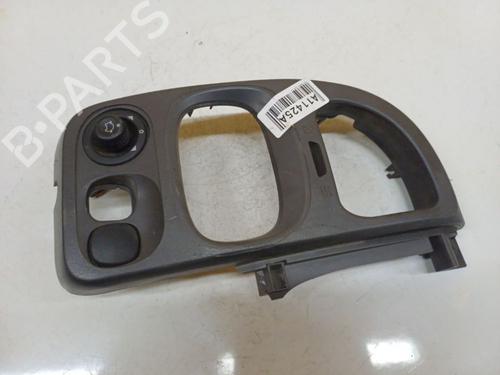switch-ford-transit-van-fa_-_-2000-2001-2002-2003-2004-2005-2006-36690351 main image