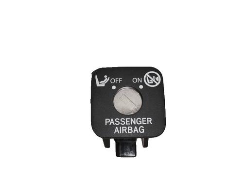 Used Switch Switch TOYOTA AVENSIS Saloon (_T27_) 2.2 D-4D (ADT271_, ADT271R) (150 hp) 32927807 32927807