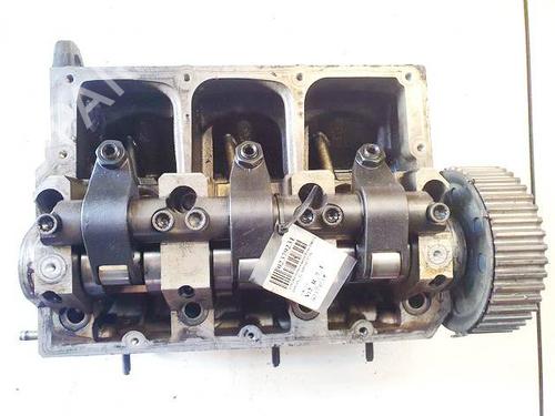 Used Cylinder head Cylinder head 35048131 35048131
