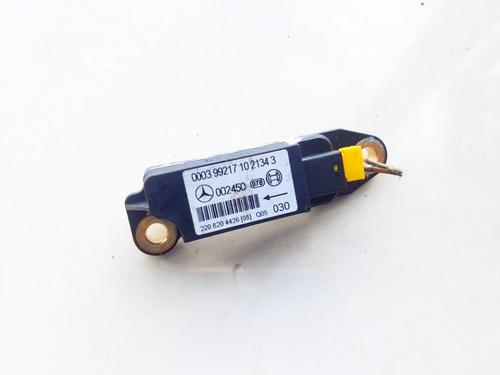 Used Electronic module Electronic module MERCEDES-BENZ E-CLASS (W210) E 320 CDI (210.026) (197 hp) 33523424 33523424