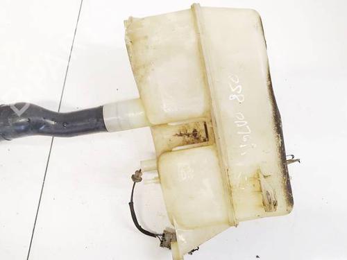 Used Windscreen washer tank Windscreen washer tank VOLVO 850 (854) 2.4 (144 hp) 34908273 34908273