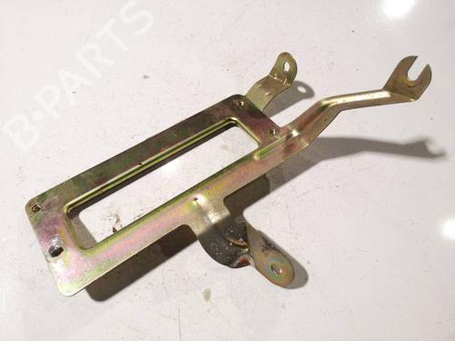 Soporte Soporte KIA CERATO I Hatchback (LD) 1.5 CRDi (102 hp) 37253568 37253568