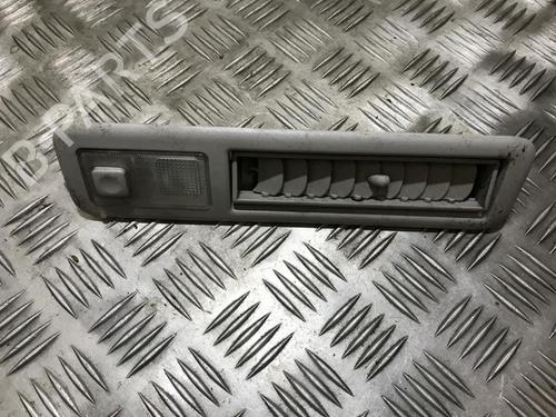 interior-roof-light-toyota-previa-ii-_r3_-2000-2001-2002-2003-2004-2005-2006-35676854 main image