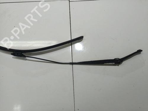 front-windshield-wiper-arm-renault-laguna-iii-bt01-2007-2008-2009-2010-2011-2012-2013-2014-2015-32540226 main image