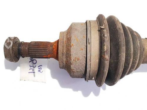Right front driveshaft CITROËN C3 Picasso (SH_) 1.6 HDi | BP35305517M39 - Image 2