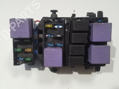 Used Fuse box Fuse box RENAULT ESPACE IV (JK0/1_) 2.2 dCi (JK0H) (150 hp) 33504756 33504756