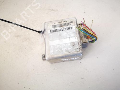 ecu-airbags-audi-a4-b5-8d2-1994-1995-1996-1997-1998-1999-2000-2001-32908107 main image