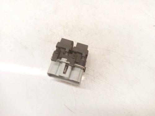 Switch OPEL ASTRA H (A04) 1.8 (L48) | BP38315321I30 - Image 2