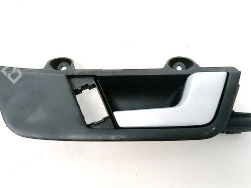Used Front right interior door handle Front right interior door handle AUDI A4 B7 (8EC) 2.0 TDI (140 hp) 35620132 35620132