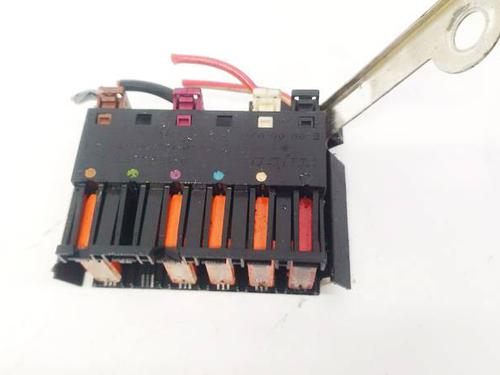 Used Fuse box Fuse box MERCEDES-BENZ CLS (C219) CLS 320 CDI (219.322) (224 hp) 32591092 32591092