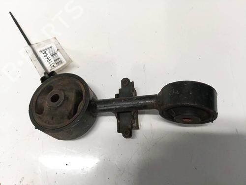 Used Engine mount Engine mount TOYOTA PREVIA II (_R3_) 2.0 D-4D (CLR30_, CLR30R) (116 hp) 32531596 32531596