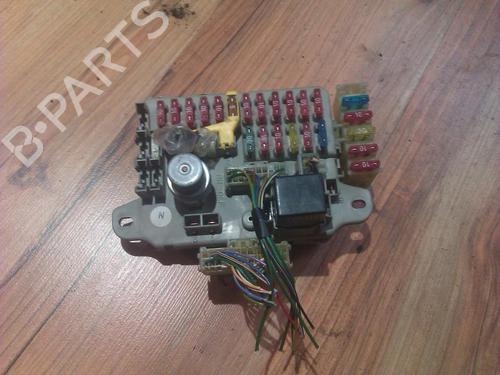 Used Fuse box Fuse box ROVER 200 II Hatchback (RF) 214 Si (103 hp) 33495739 33495739