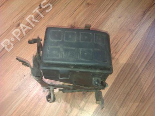 Used Fuse box Fuse box OPEL ZAFIRA A MPV (T98) 1.8 16V (F75) (125 hp) 33497907 33497907