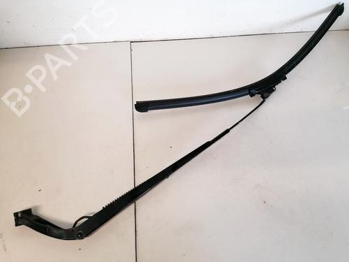 front-windshield-wiper-arm-toyota-corolla-saloon-_e12_-2000-2001-2002-2003-2004-2005-2006-2007-2008-32878645 main image