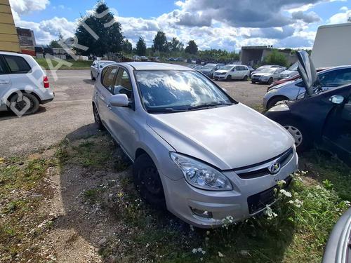 Used Parts HYUNDAI i30 (FD)  1.6 CRDi  4933324